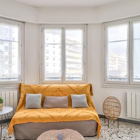 L29 Lenval Beach At 1Min Walk To Sea Front Ac Balcony Ница Екстериор снимка