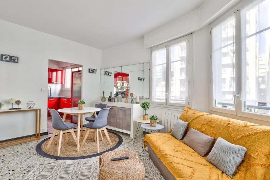L29 Lenval Beach At 1Min Walk To Sea Front Ac Balcony Ница Екстериор снимка