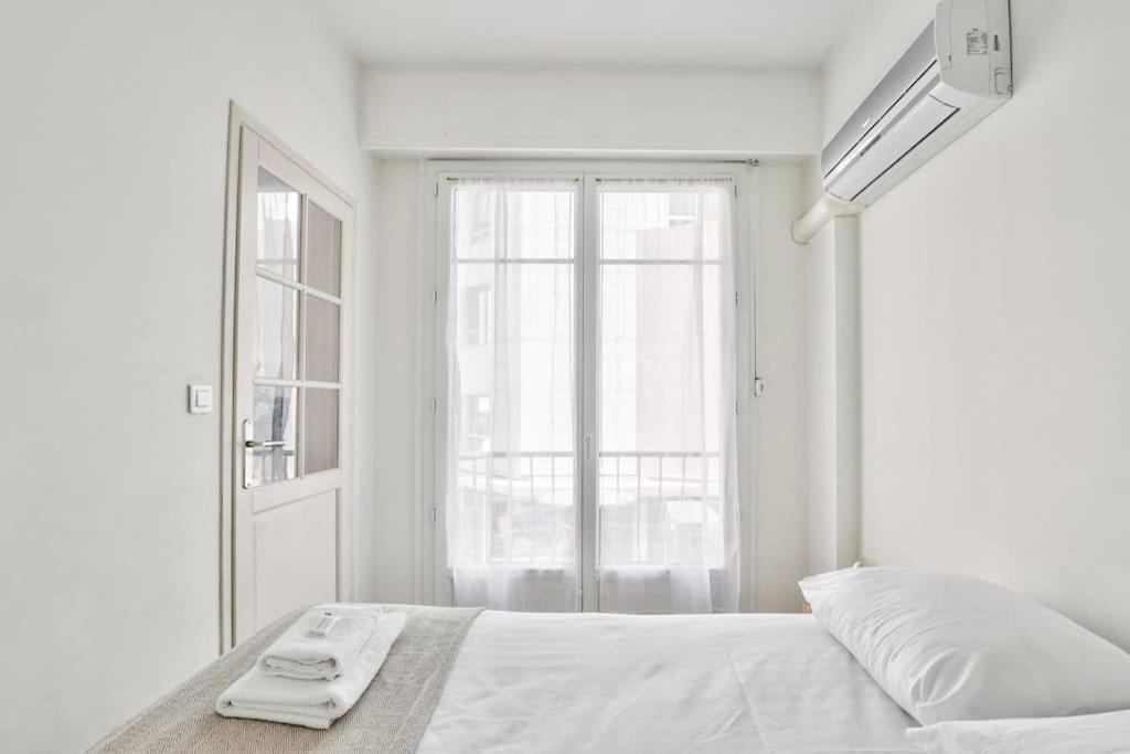 L29 Lenval Beach At 1Min Walk To Sea Front Ac Balcony Ница Екстериор снимка