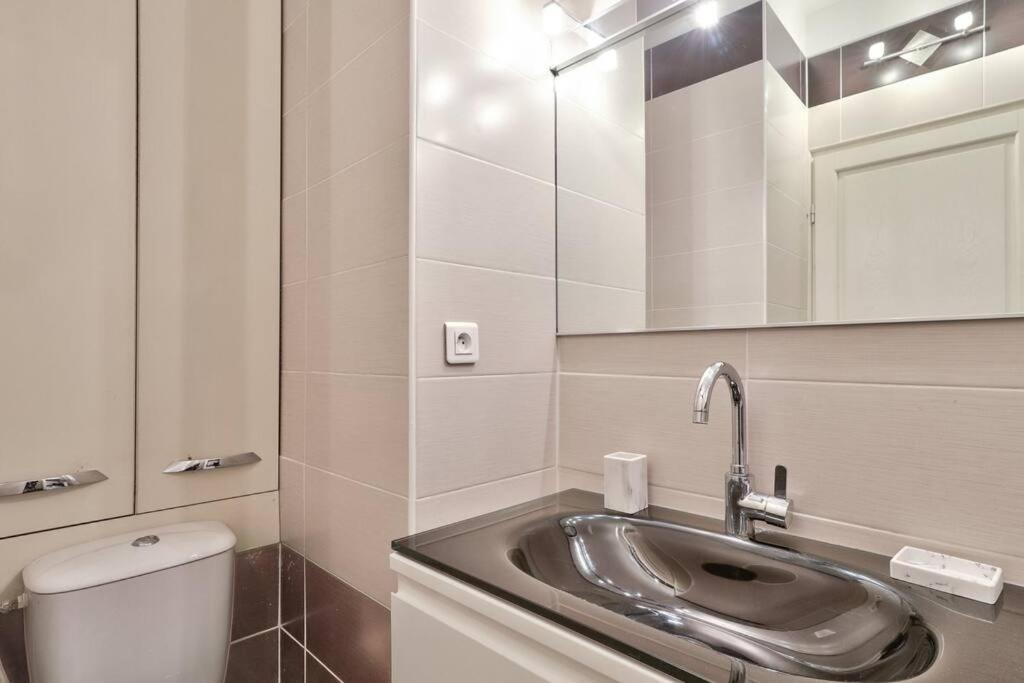 L29 Lenval Beach At 1Min Walk To Sea Front Ac Balcony Ница Екстериор снимка